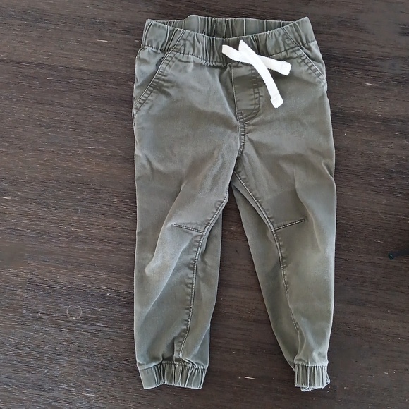 2T Jogger Pants - 2 pairs - Picture 4 of 6